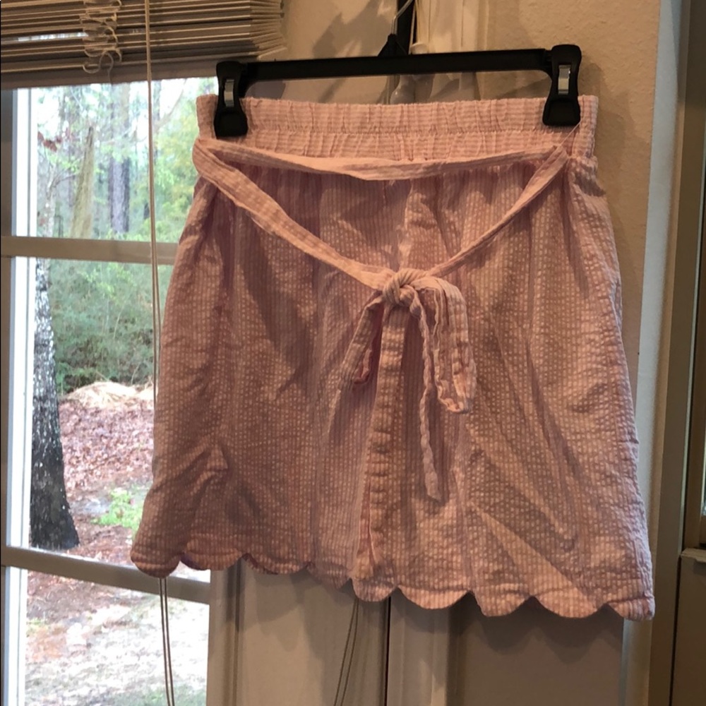 Cute pink and white junior skirt